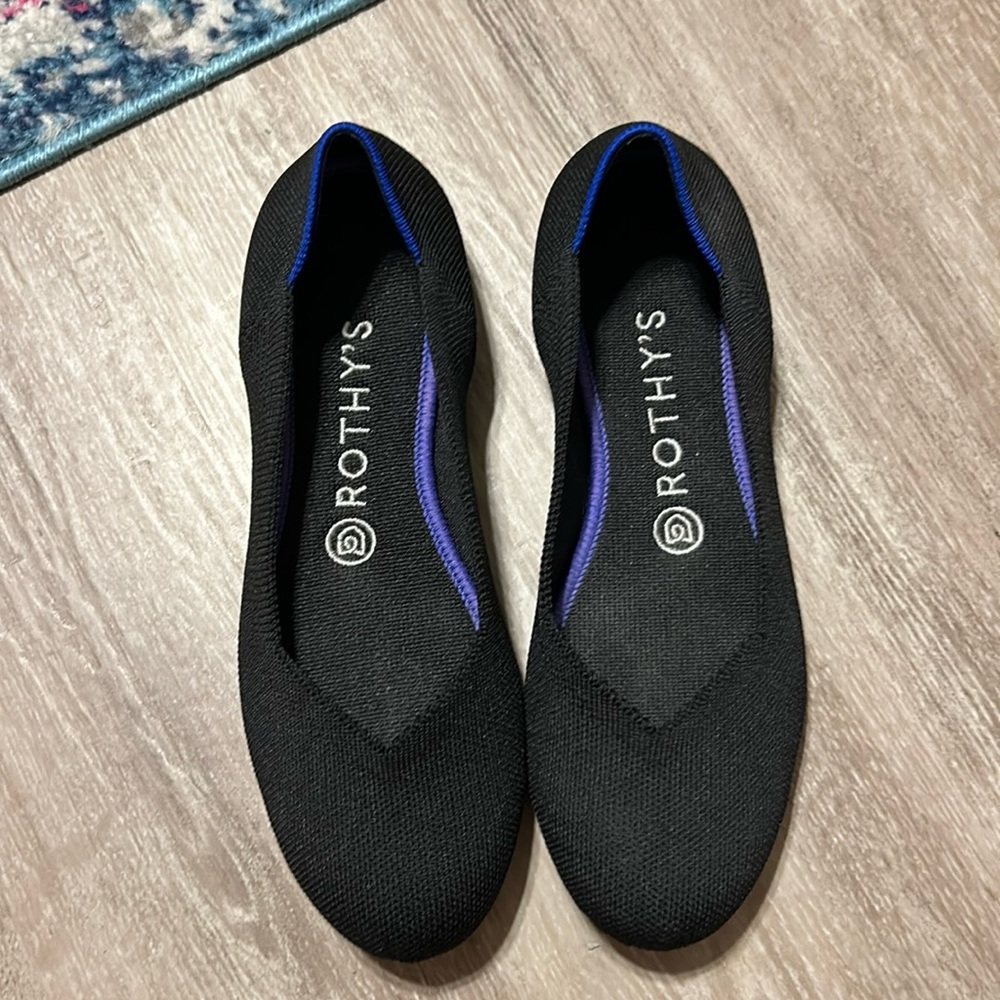 Rothy’s “The Flat” Black size 7 1/2